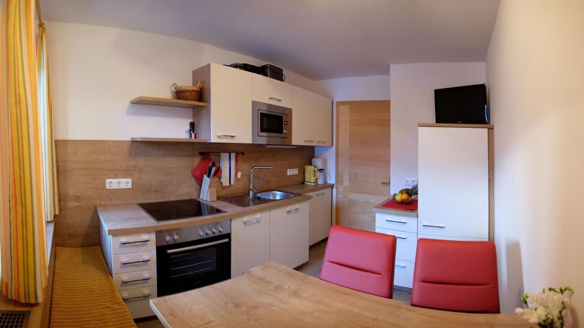 Ferienwohnung Schoenauer Haus im Ennstal Εξωτερικό φωτογραφία
